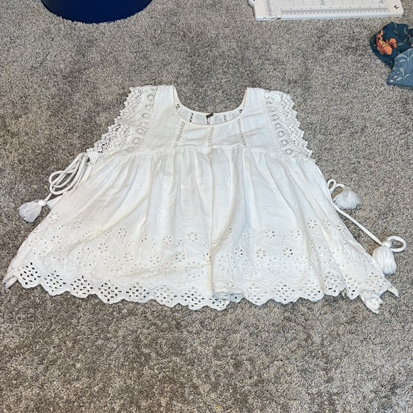 Free People Savannah Sleeveless Eyelet Top Ivory / White Size Small - Picture 3 of 8